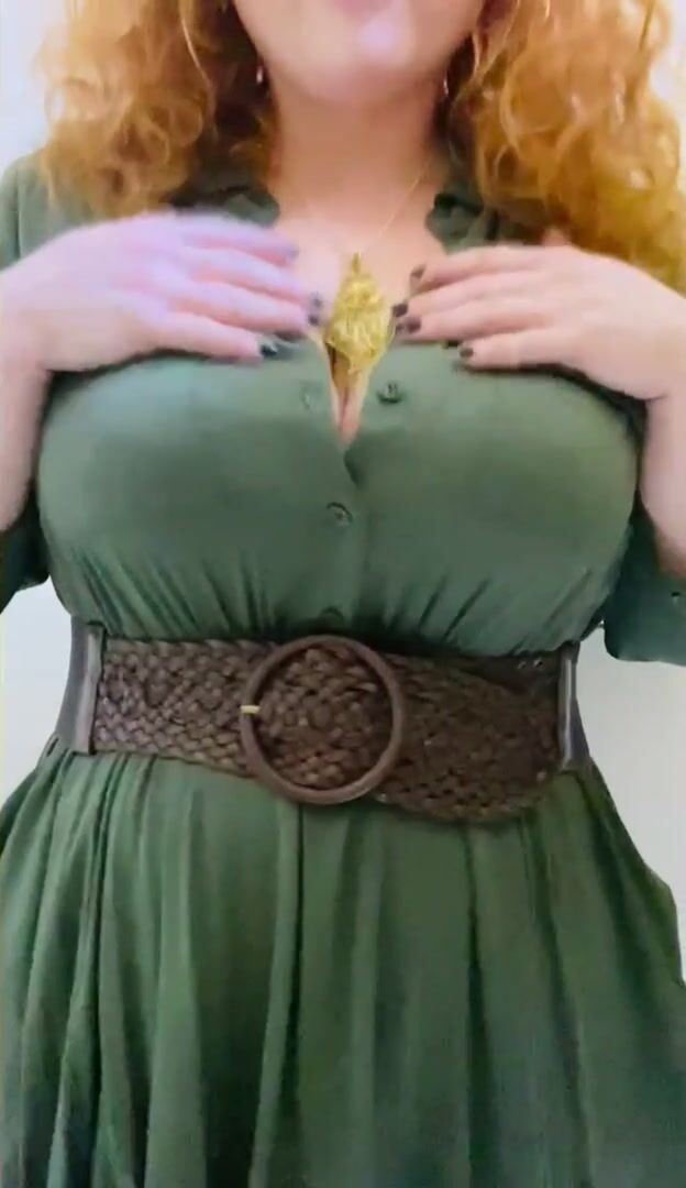 How about some tits and more on this fine Tuesday