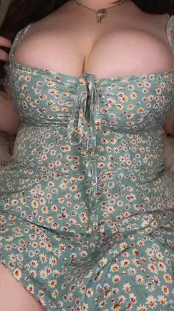 Tell me chubby girls don’t have the best tits…