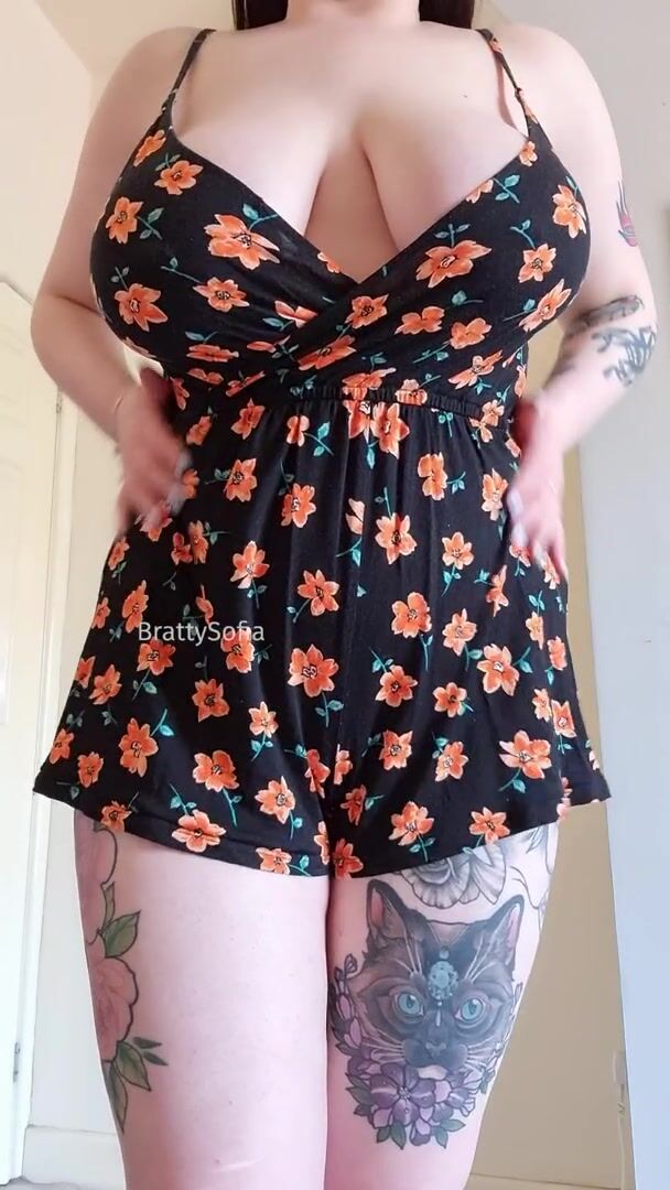 I always wear easy access clothes so you can fuck me whenever and wherever ;)