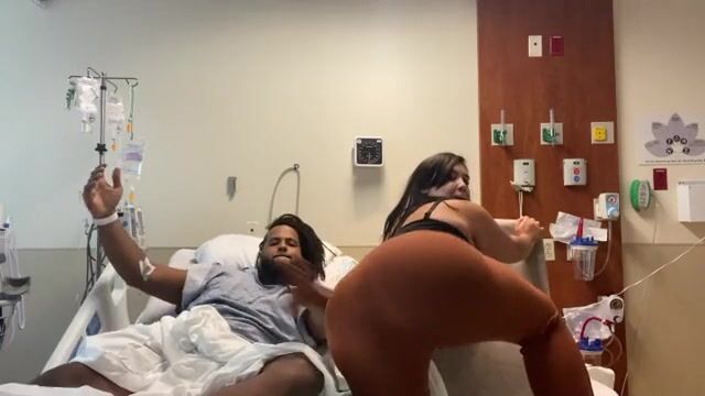 Chubby ???? shaking at the hospital ????