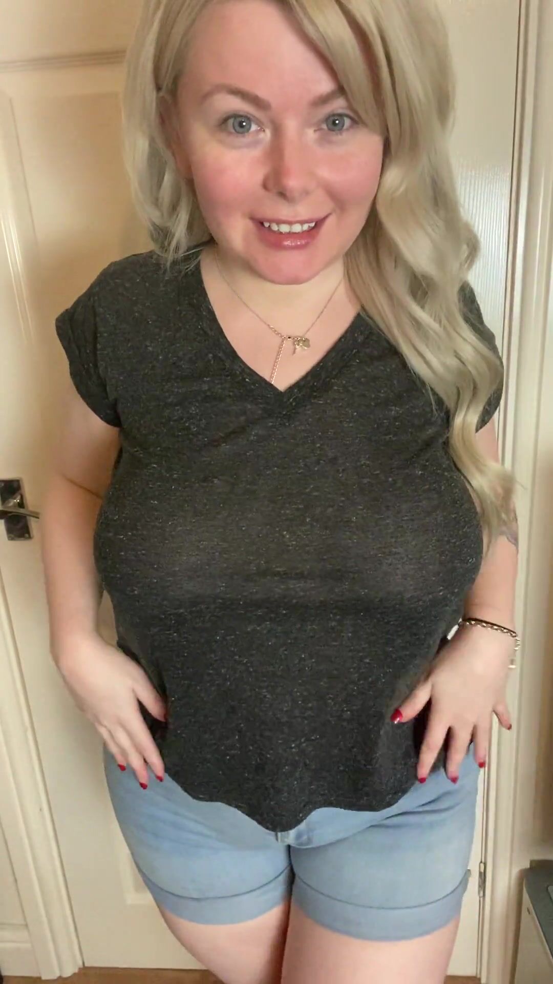 I hope this helps start your week naughty !