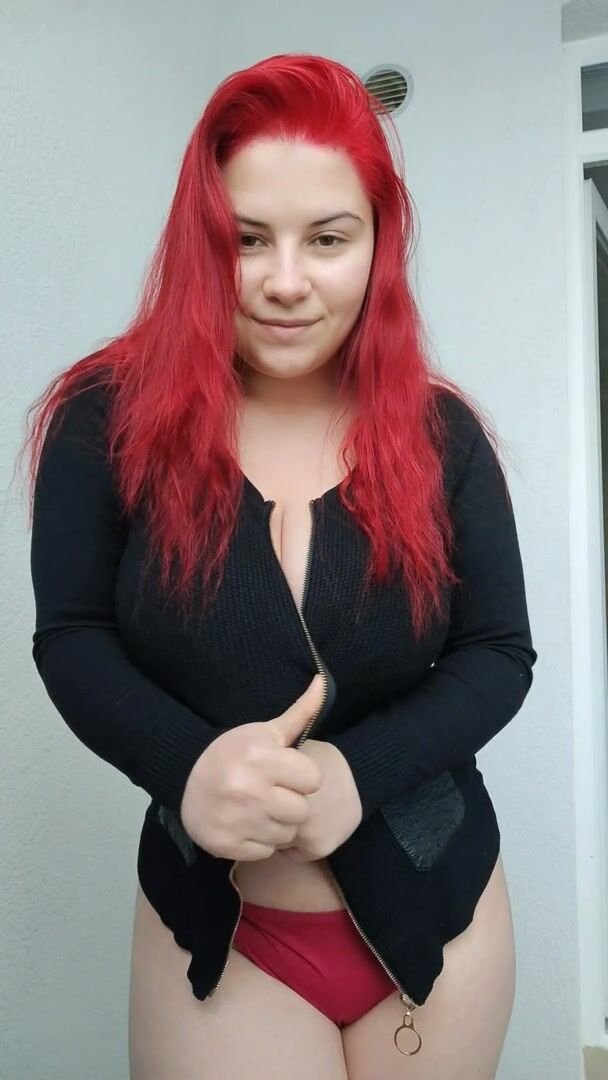 I'm tired of hiding my plump body under clothes