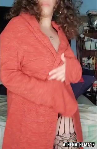 Would you fuck a thicker girl IRL?