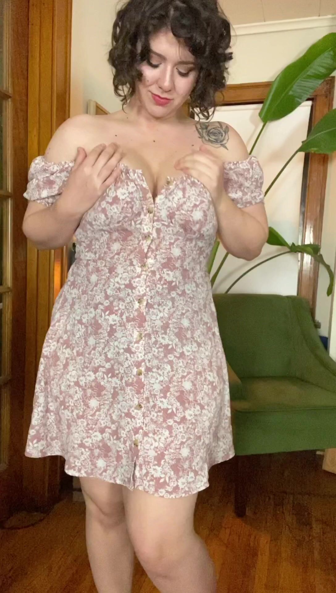 Look at how I jiggle!