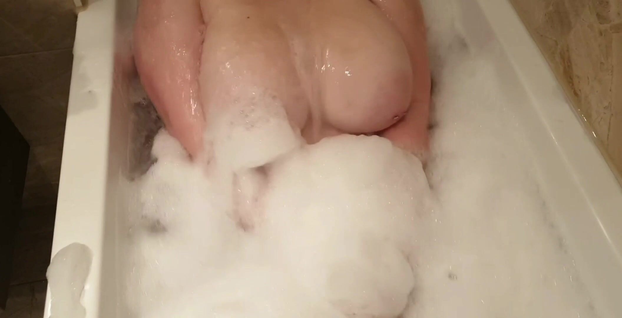 Would you join me in the bathtub if I would give you a titty fuck?