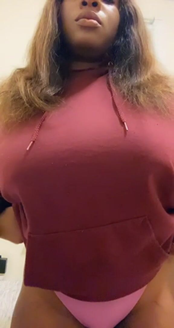 Titties under big sweater