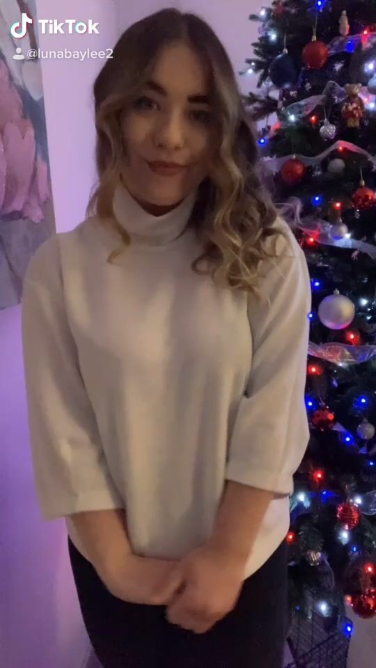 if i gave you a light show, would you celebrate thickmas with me?? ????????????