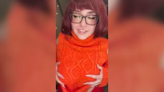 Chubby: Ever wondered what Velma was hiding under that sweater? #2