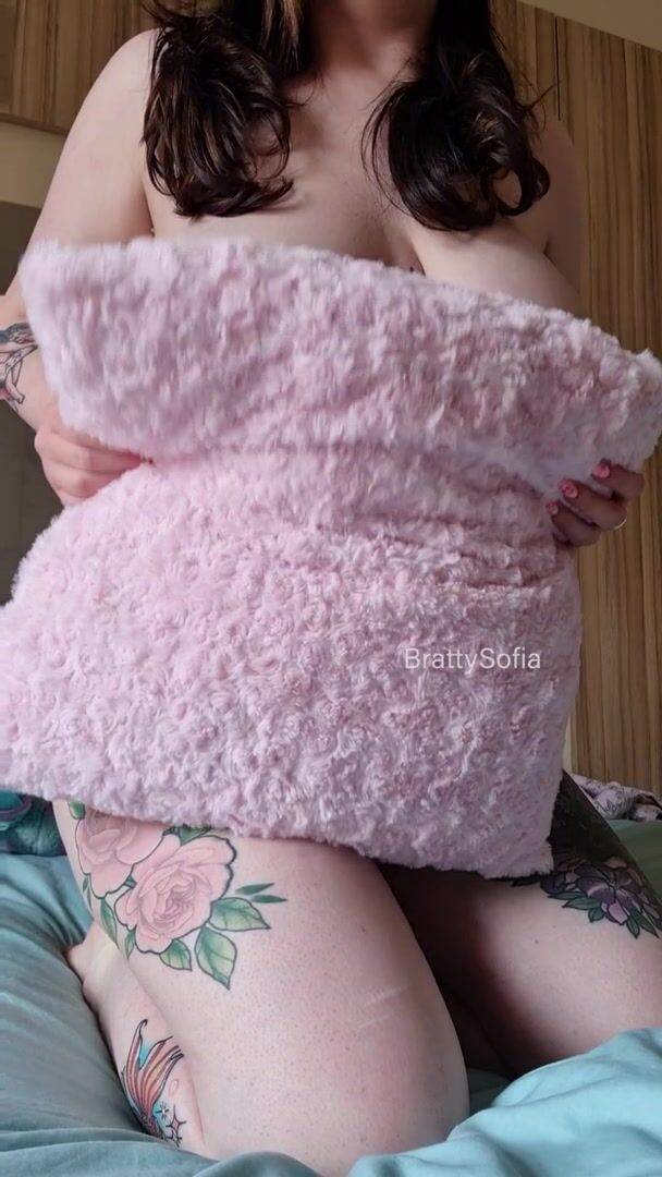 I really hope my big tits and chubby body turns you on
