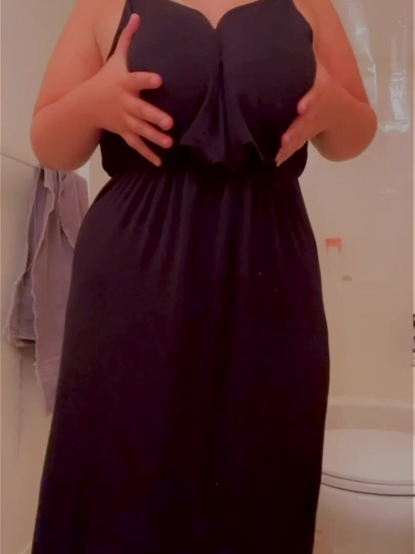 About to hop in the shower.. Would you like to watch me or join me?
