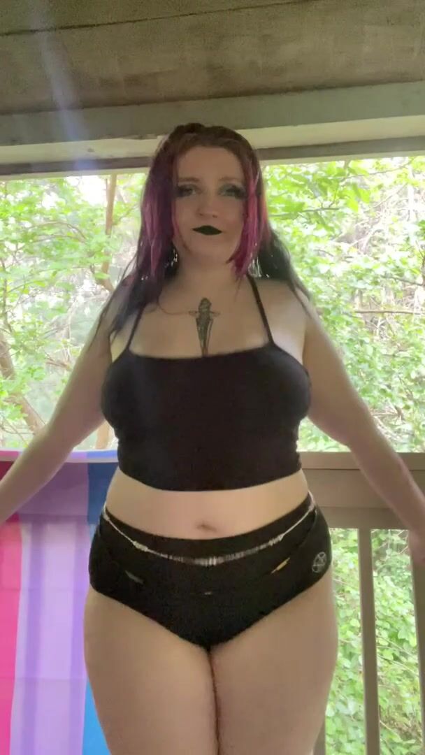 Heard you like your women thick
