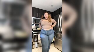 Chubby Tiktok Girl: thiccandbeige2 #2