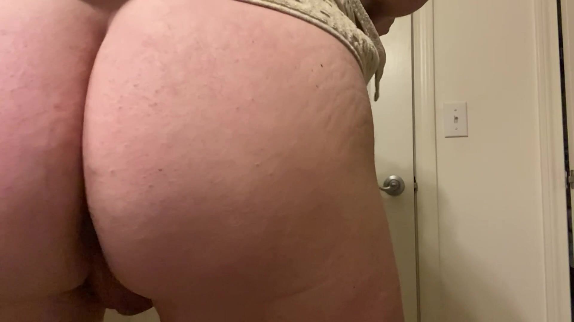 Pussy twerk!